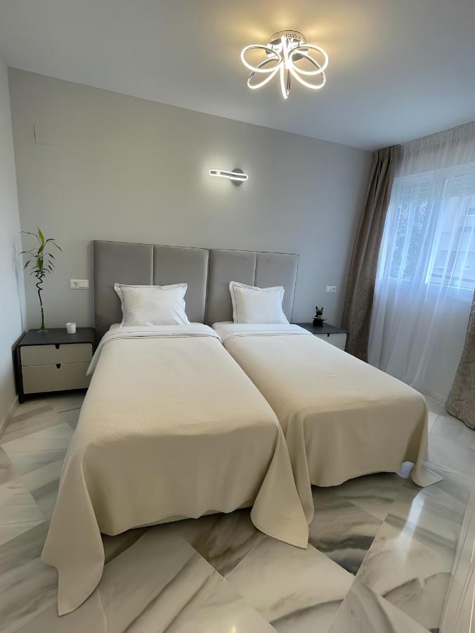 Luxury Apartment Benalmadena First Line Экстерьер фото