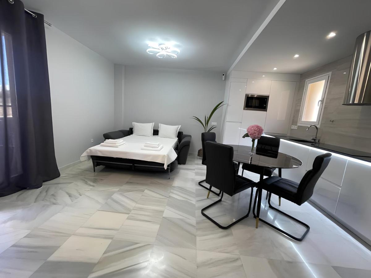 Luxury Apartment Benalmadena First Line Экстерьер фото